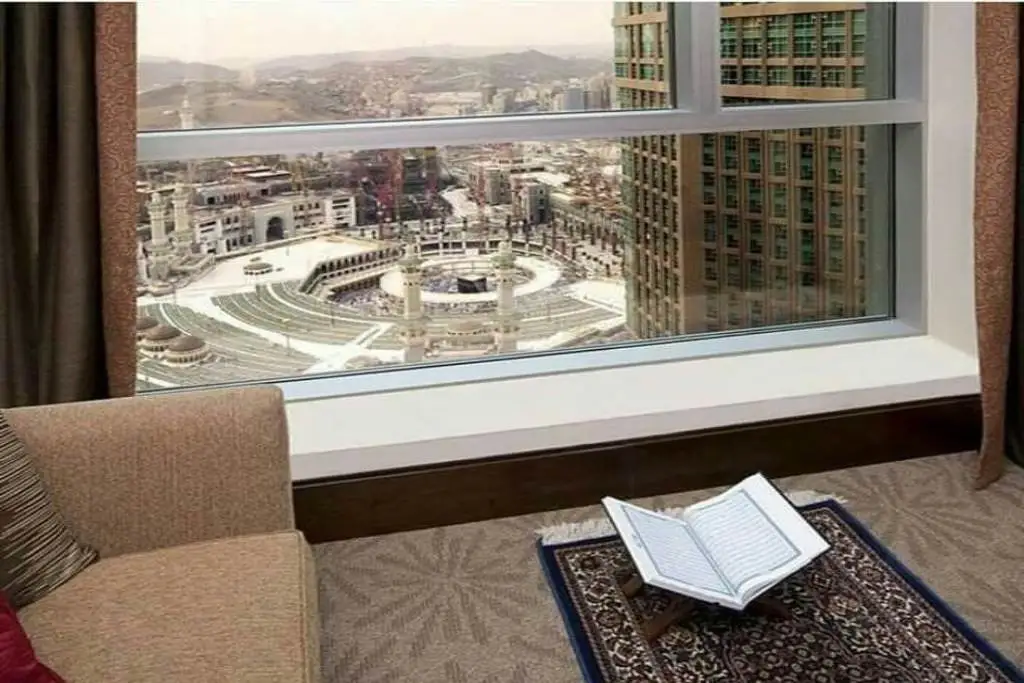 Umrah Hotel Picture with Kaaba View