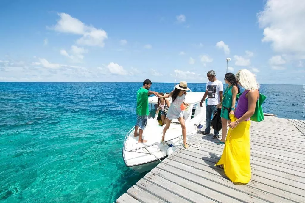 maldives tour packages pakistan