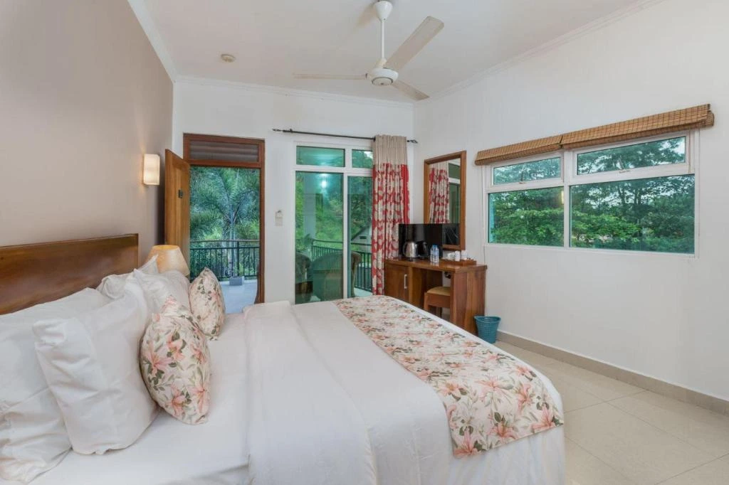 Srilanka Maldives Tour Package 2025