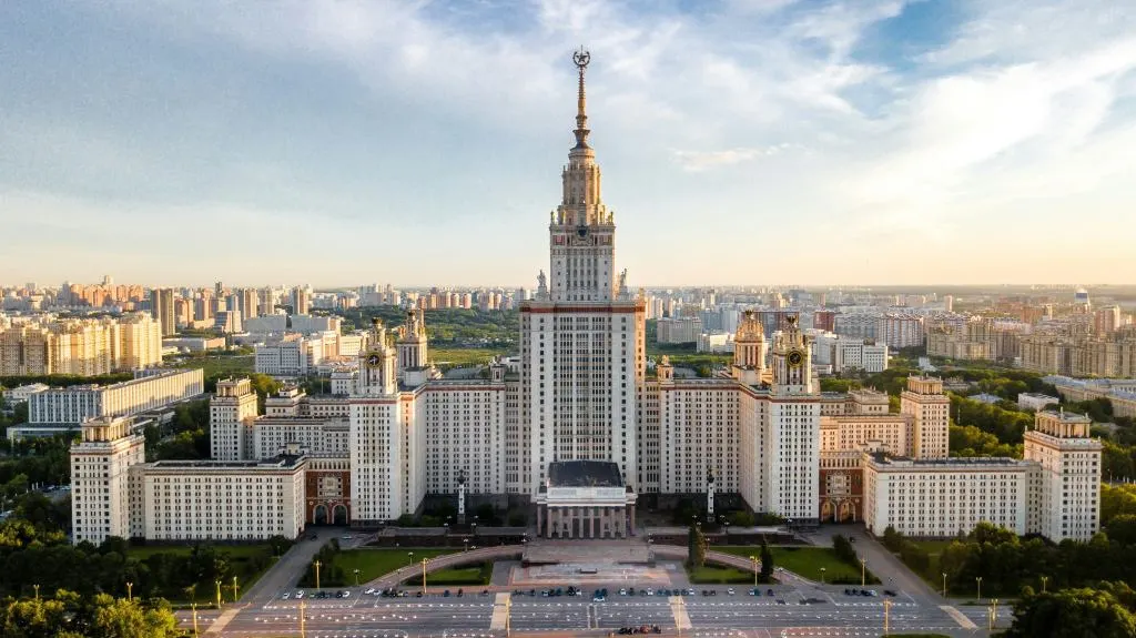 alexander-smagin-MEWRrCmEiGc-unsplash-scaled (1)